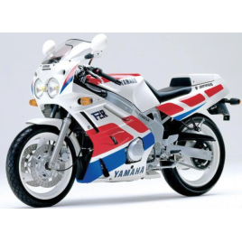 YAMAHA FZR 600